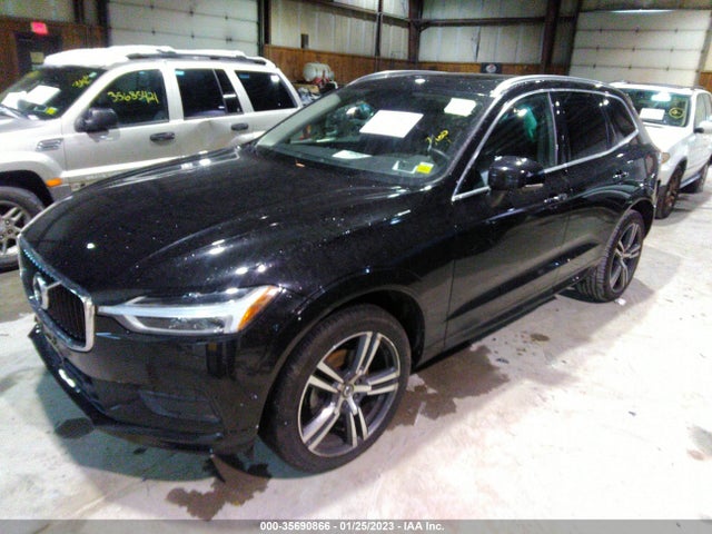2019 Volvo XC60, VIN: LYV102RK0KB215467