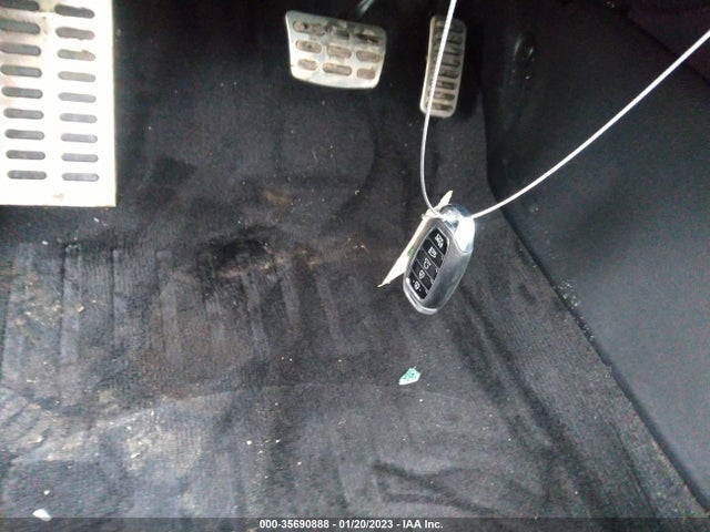 2022 Hyundai Elantra, VIN: KMHLR4AF3NU242709