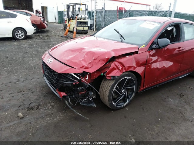 2022 Hyundai Elantra, VIN: KMHLR4AF3NU242709