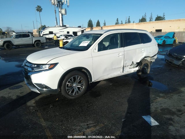 Mitsubishi Outlander Se/sel 2017 JA4AD3A31HZ036476 Image 2