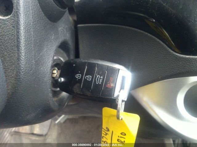 KNADM5A33H6013746 KIA Rio 5-door Lx