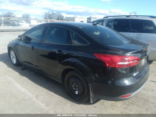 2015 Ford Focus, VIN: 1FADP3F24FL289775