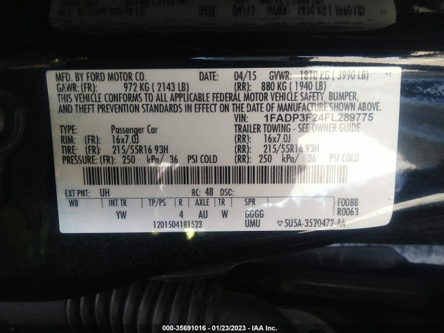 2015 Ford Focus, VIN: 1FADP3F24FL289775