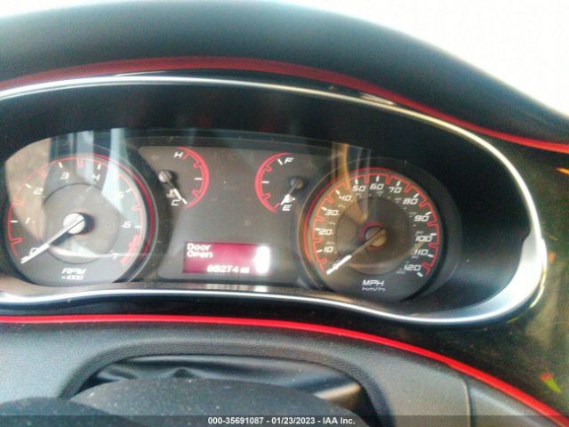1C3CDFAA1GD585299 Dodge DART SE