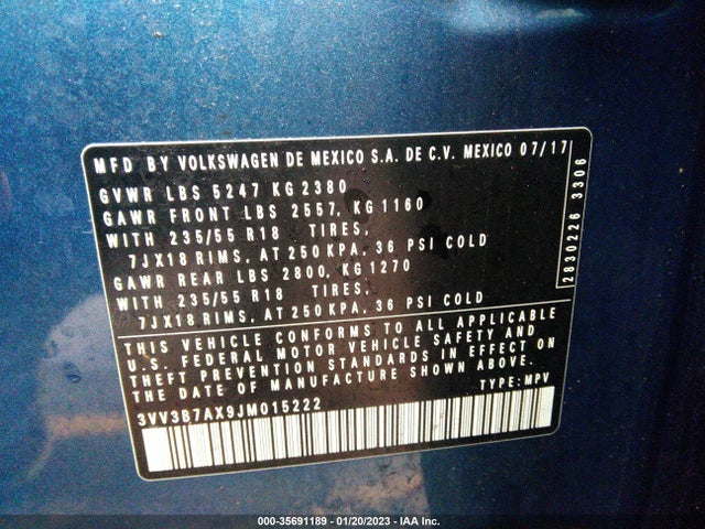 3VV3B7AX9JM015222 Volkswagen Tiguan Sel