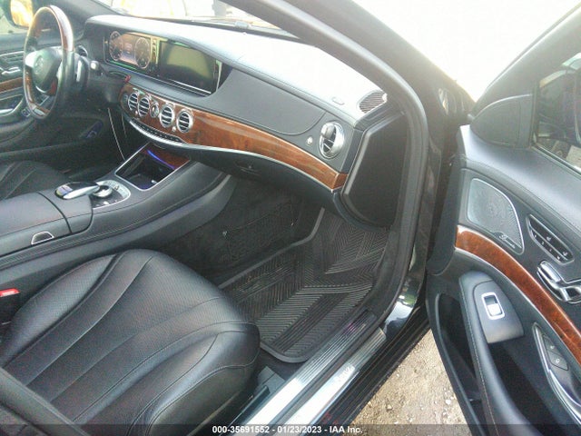 2015 MERCEDES-BENZ S-CLASS S 550 VIN: WDDUG8CB5FA158352