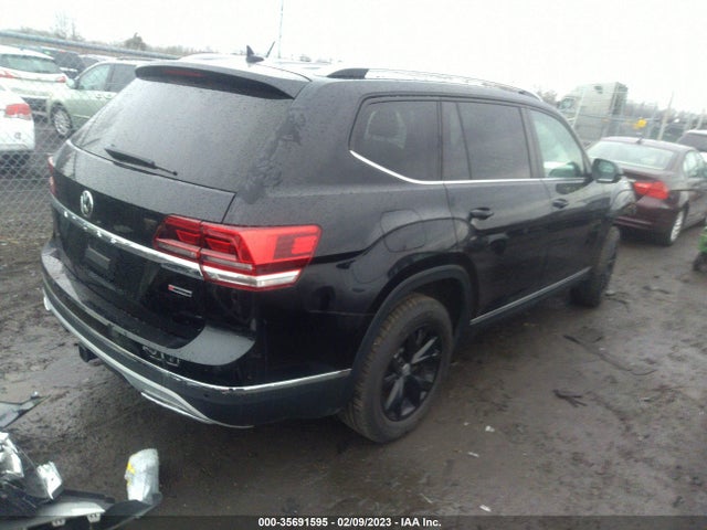 2018 Volkswagen Atlas, VIN: 1V2MR2CA8JC536135