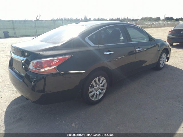 Nissan Altima 2.5 S 2014 1N4AL3AP5EC294984 Image 4