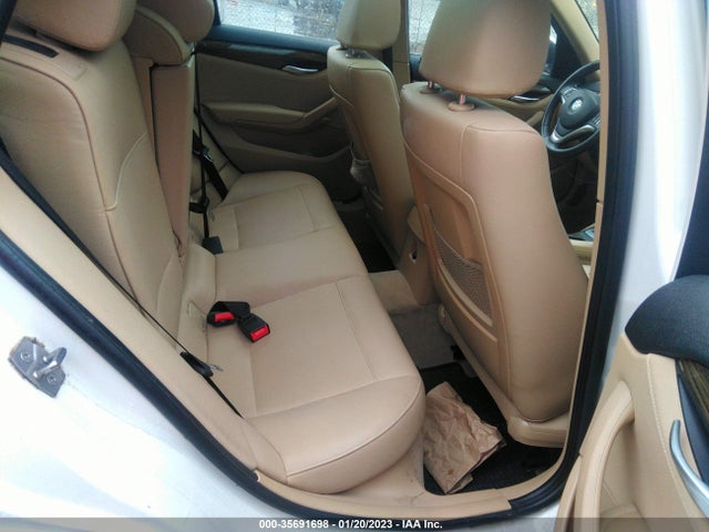 2014 BMW X1, VIN: WBAVM1C58EVW49396