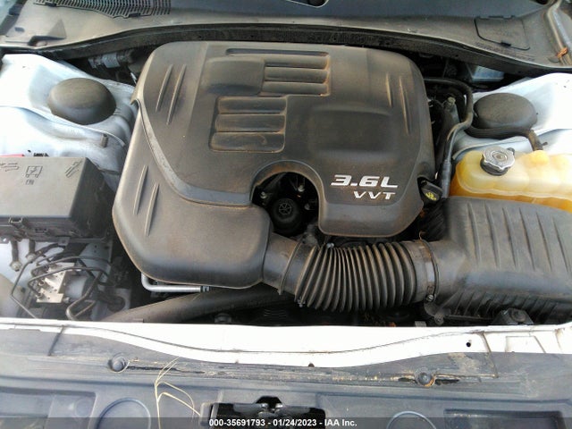2C3CCAAG8KH602024 Chrysler 300 Touring