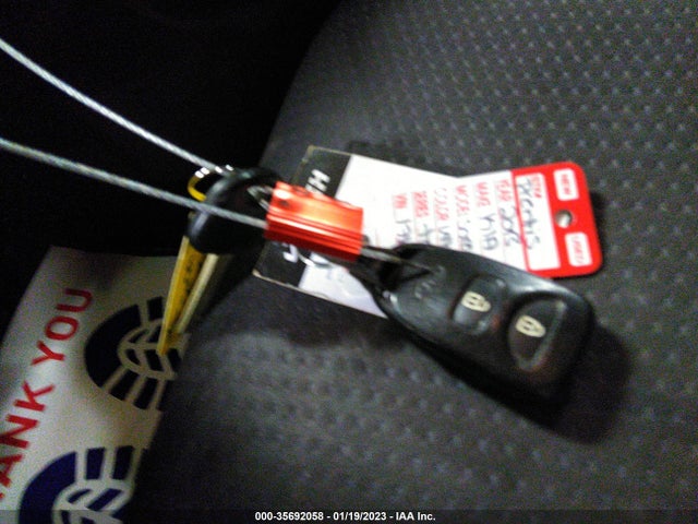 2013 KIA SORENTO LX VIN: 5XYKTDA64DG335515