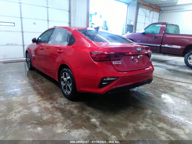 2019 KIA FORTE LXS VIN: 3KPF24AD5KE035480