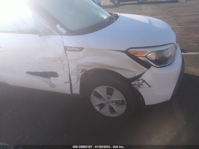 KIA Soul Base 2015 KNDJN2A20F7780325 Image 7