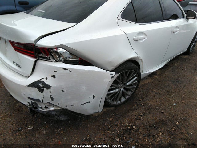 2015 Lexus IS, VIN: JTHBF1D27F5052163