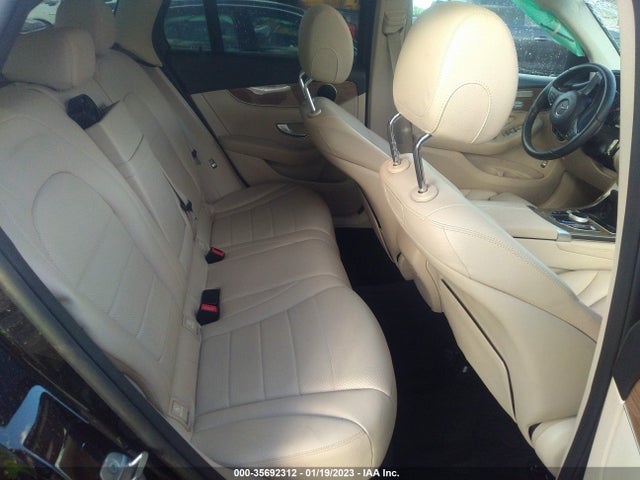 2018 MERCEDES-BENZ GLC GLC 300 VIN: WDC0G4JB2JV068401