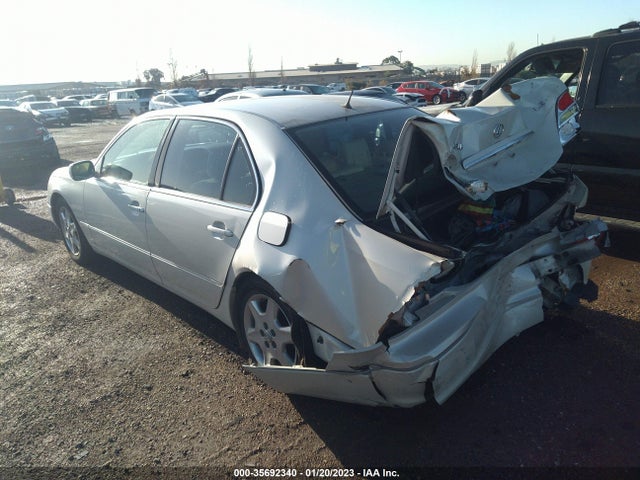 Lexus LS 430 2001 JTHBN30F310043019 Image 4