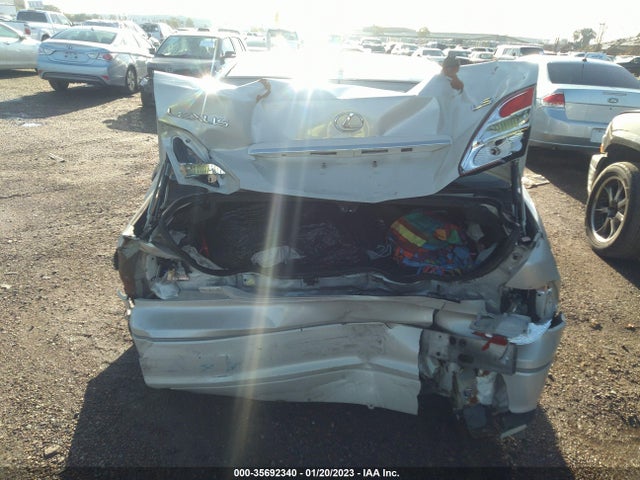 Lexus LS 430 2001 JTHBN30F310043019 Image 7