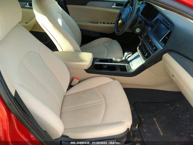 2017 HYUNDAI SONATA SE VIN: 5NPE24AF8HH555545