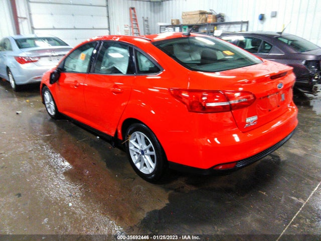Ford FOCUS SE 2017 1FADP3F25HL291277 Image 4