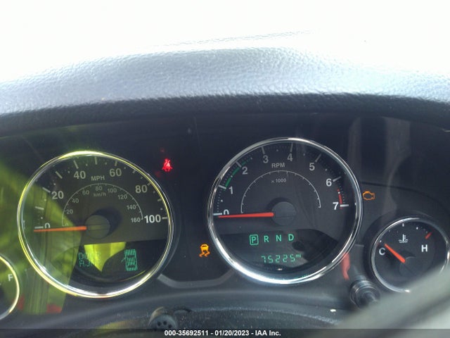 1C4BJWFG8FL755806 Jeep Wrangler Unlimited Rubicon