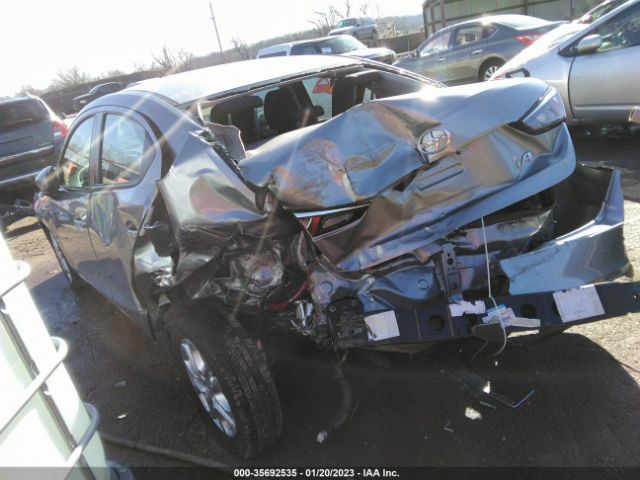 3MYDLBZV3GY142637 Scion IA