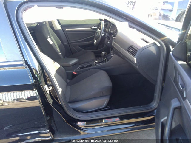 2020 Volkswagen Jetta, VIN: 3VWCB7BU2LM019258