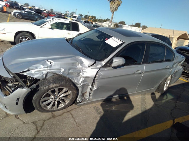 BMW 3 Series 320i 2016 WBA8E1G50GNU10450 Image 7