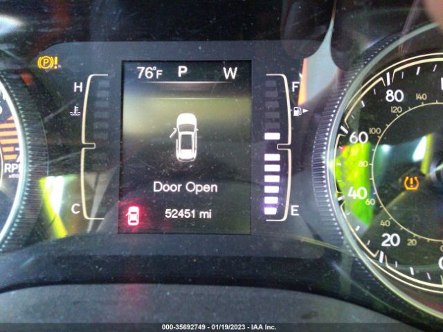 1C4PJLCB7JD605525 Jeep Cherokee Latitude