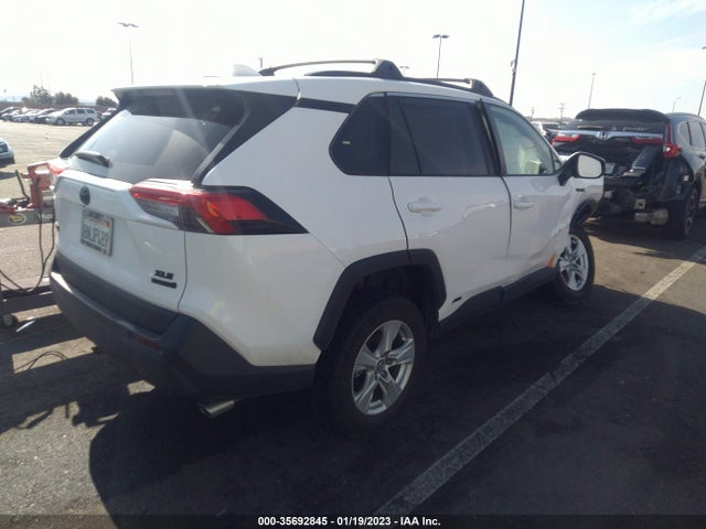 2020 Toyota RAV4, VIN: 2T3RWRFV3LW063722