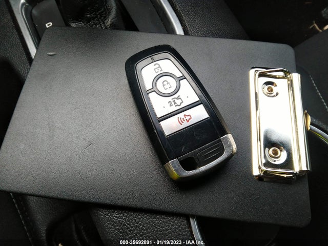 Ford Mustang Ecoboost 2019 1FA6P8TH4K5202406 Image 3