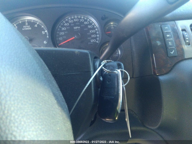 GMC YUKON DENALI 2009 1GKFC03239R212127 Image 3