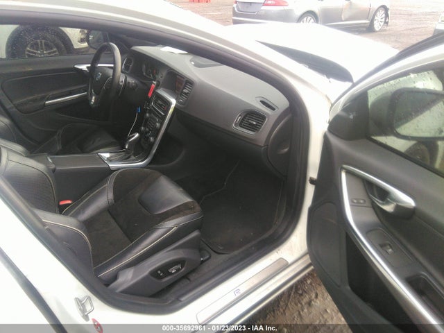 Volvo S60 2014 YV1902FH8E2287822 Image 6