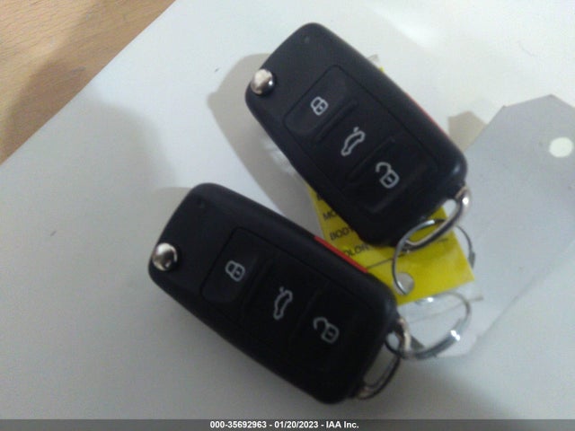 3VWDB7AJ3HM207998 Volkswagen Jetta 1.4t Se