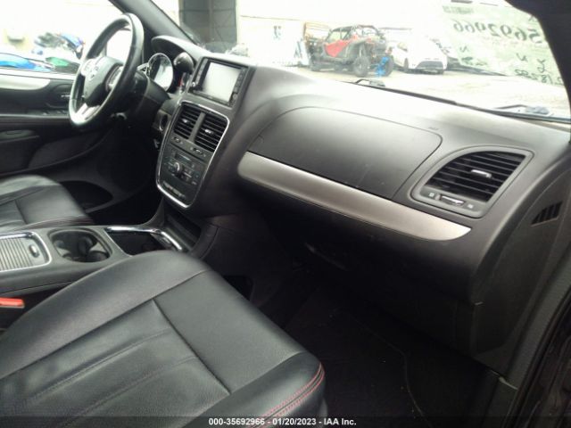 2C4RDGEG3JR285181 Dodge Grand Caravan Gt