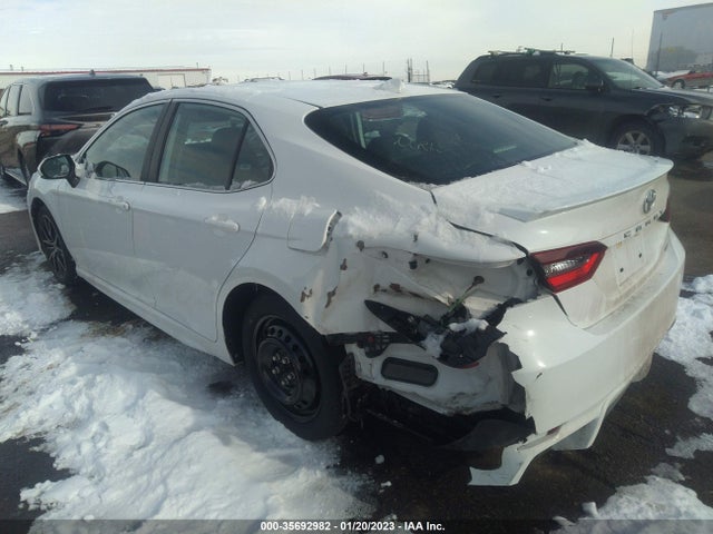 2022 Toyota Camry, VIN: 4T1G11AK4NU617754
