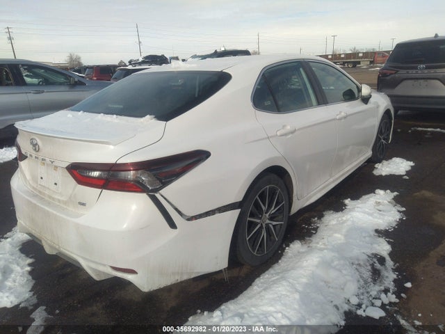 2022 Toyota Camry, VIN: 4T1G11AK4NU617754