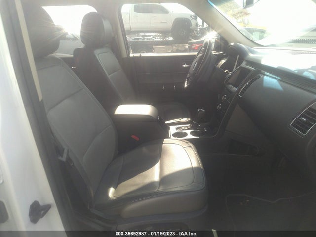 2018 Ford Flex, VIN: 2FMGK5C83JBA03204