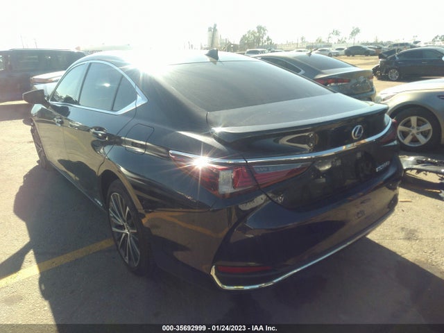 58ADA1C17NU022042 Lexus Es Es 300h