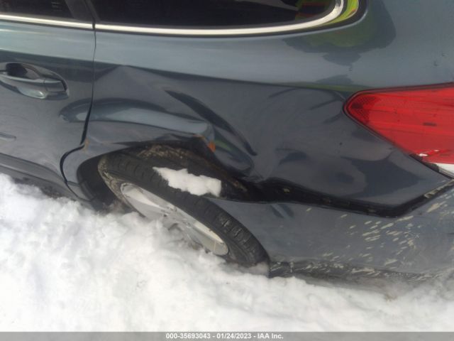 4S4BRCCC7E3215639 Subaru Outback 2.5i Premium