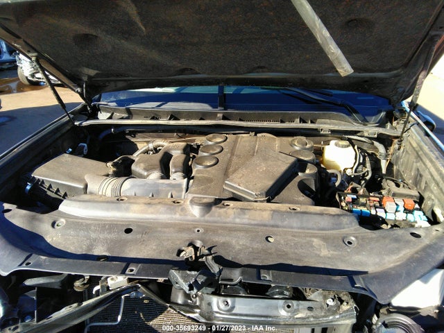 Toyota 4RUNNER SR5 2019 JTEBU5JR5K5678400 Image 10