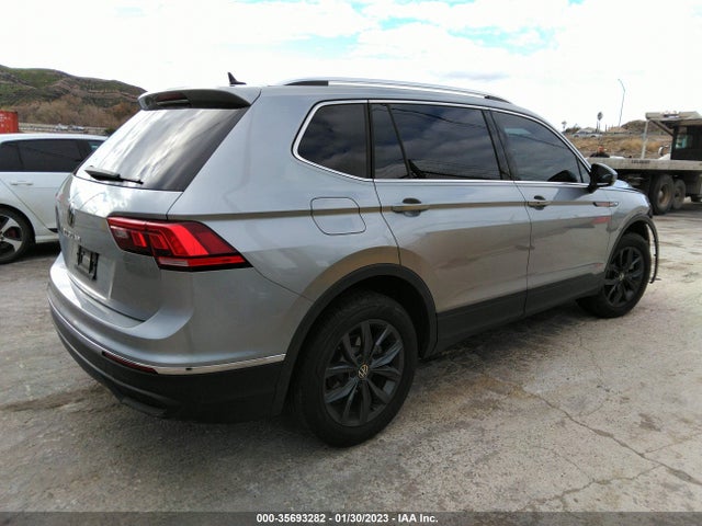3VV3B7AX7NM025186 Volkswagen TIGUAN SE