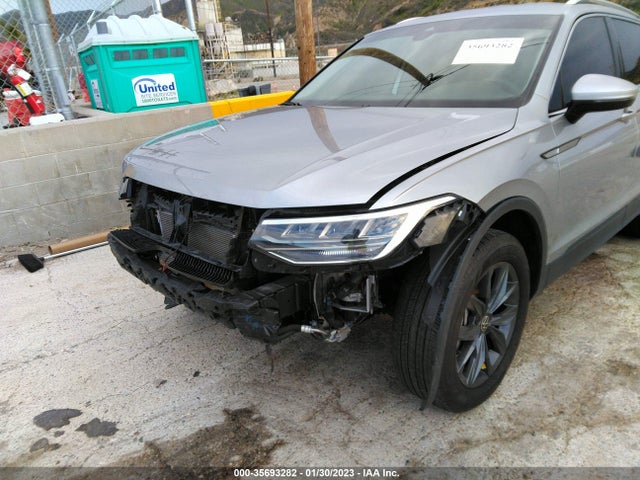 3VV3B7AX7NM025186 Volkswagen TIGUAN SE