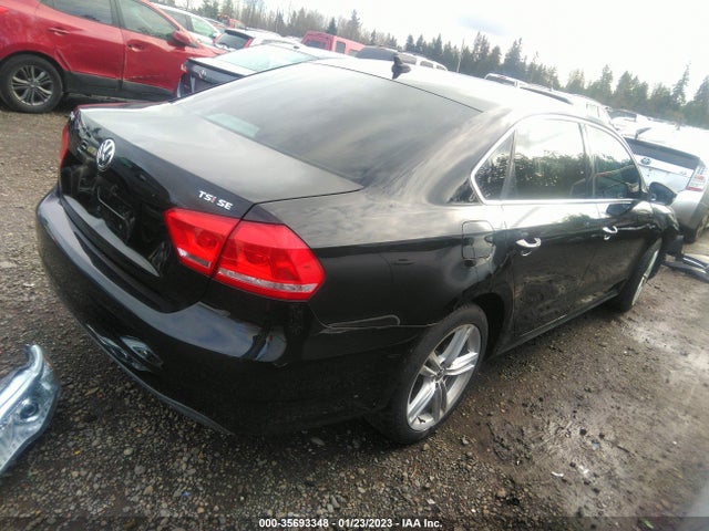 1VWBT7A31EC066173 Volkswagen Passat Se W/sunroof & Nav