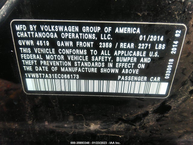 1VWBT7A31EC066173 Volkswagen Passat Se W/sunroof & Nav