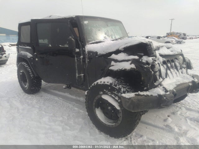 2017 Jeep Wrangler, VIN: 1C4BJWEGXHL657090