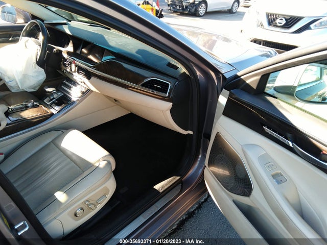 2018 Genesis G90, VIN: KMHG34JA4JU047414