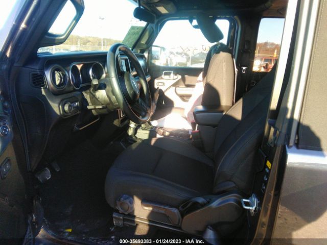 1C4HJXAG5MW541696 Jeep Wrangler Sport S