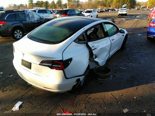 Tesla MODEL 3 2022 5YJ3E1EA8NF370093 Image 4