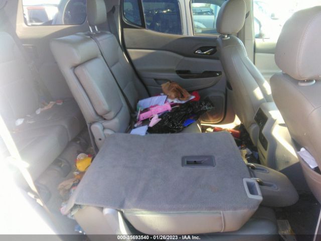 1GKKNKLA5HZ268113 GMC ACADIA SLE