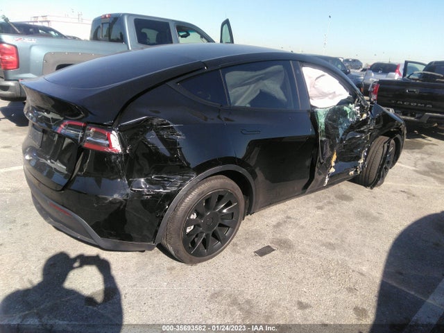 Tesla Model Y Long Range 2021 5YJYGDEE7MF212962 Image 5